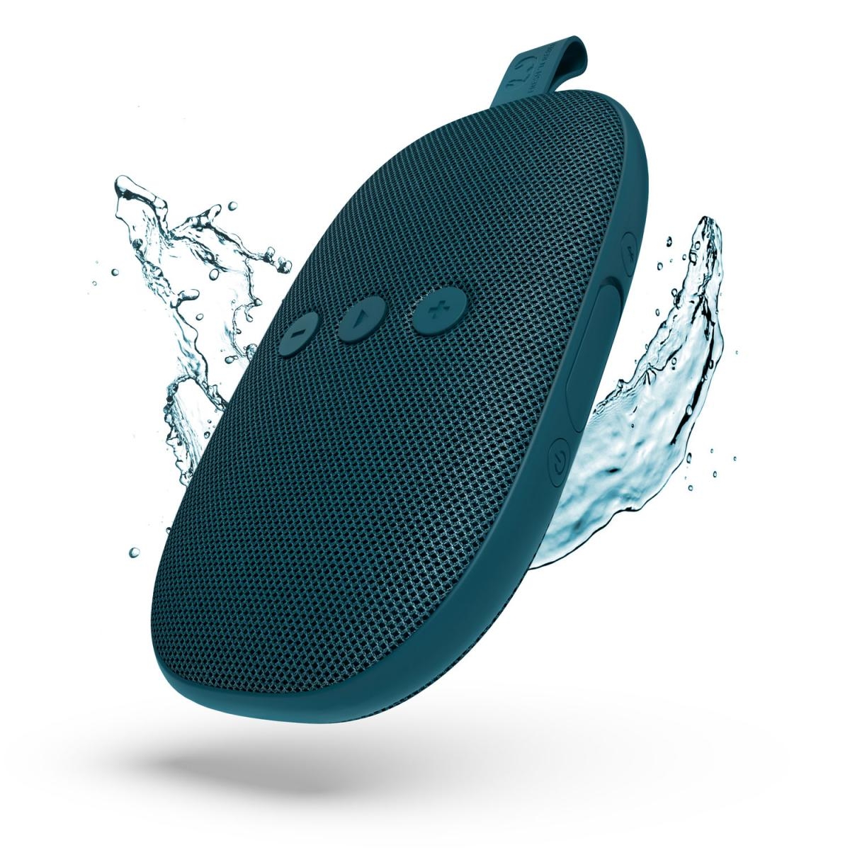 Fresh + Rebel Rockbox Bold Xs Bluetooth Speaker Splashproof getting wet.