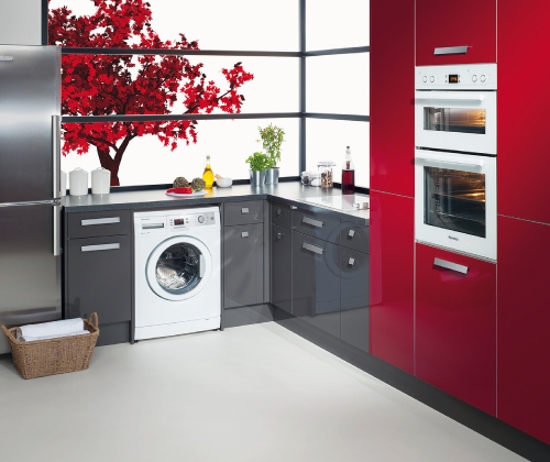 Image of built in kitchen units.